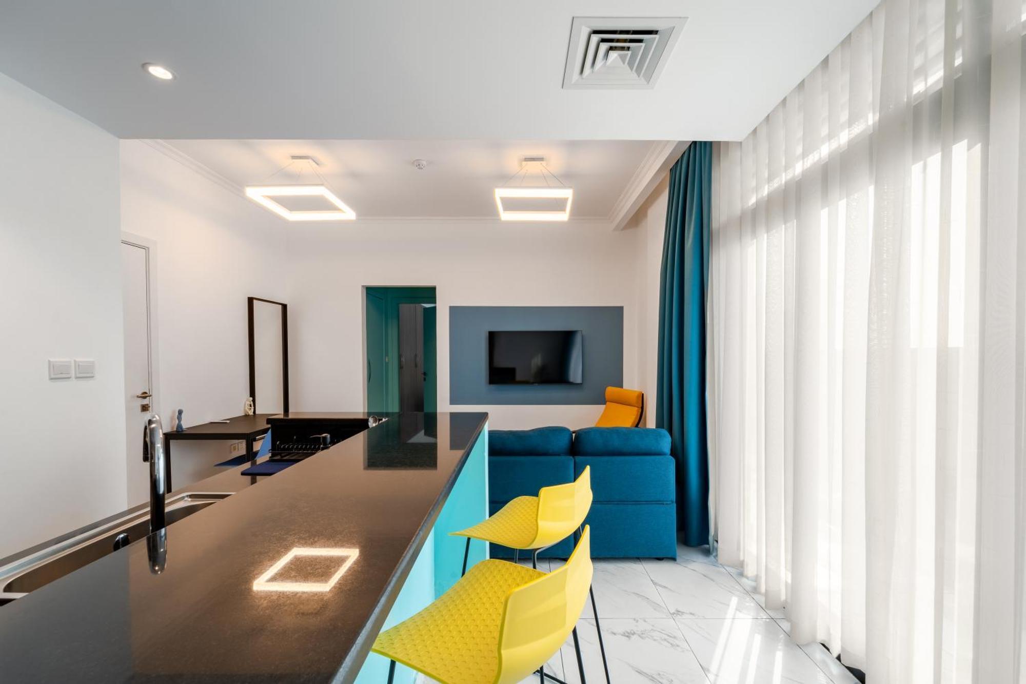 Aparthotel Izzzi Life Mint Dubái Exterior foto