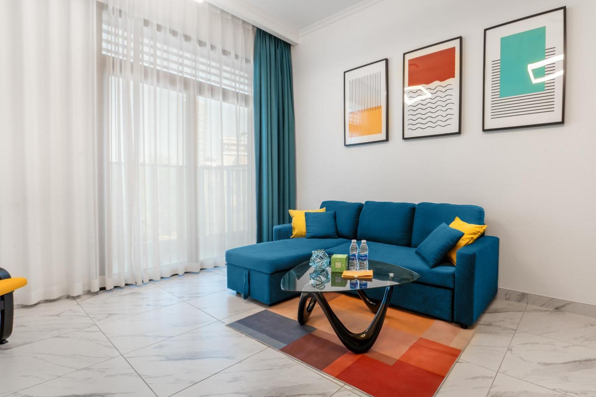 Aparthotel Izzzi Life Mint Dubái Exterior foto